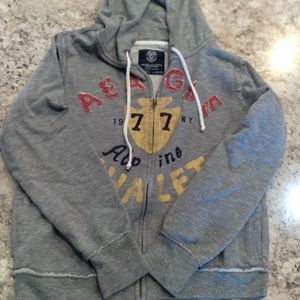 Cropped American Eagle hoodie size Xxl